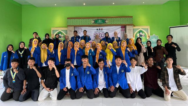 PMII PUTRI RAYON HOS TJOKROAMINOTO UNZAH KRAKSAAN PERKUAT KADER DENGAN SEKOLAH ISLAM & GENDER